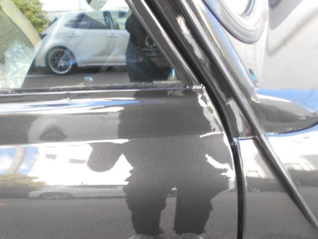 ローバー MINI 塗装 ボンネット リアバンパー フロントバンパー フロントフェンダー リアフェンダー フロントドア リアドア ドアミラー 大阪 東大阪 八尾 交野 門真 修理 鈑金 交換 塗装 ミガキ 磨き 早い 代車完備