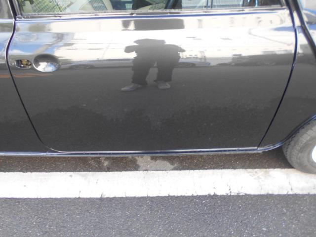 ローバー MINI 塗装 ボンネット リアバンパー フロントバンパー フロントフェンダー リアフェンダー フロントドア リアドア ドアミラー 大阪 東大阪 八尾 交野 門真 修理 鈑金 交換 塗装 ミガキ 磨き 早い 代車完備