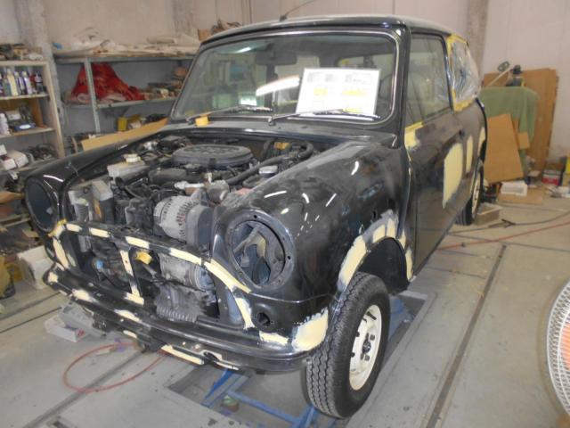 ローバー MINI 塗装 ボンネット リアバンパー フロントバンパー フロントフェンダー リアフェンダー フロントドア リアドア ドアミラー 大阪 東大阪 八尾 交野 門真 修理 鈑金 交換 塗装 ミガキ 磨き 早い 代車完備