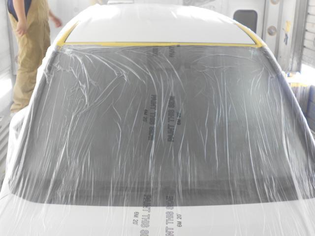 トヨタ ハイエースバン 板金・外装補修 リアフェンダー スライドドア ルーフ 大阪 東大阪 八尾 交野 門真 修理 鈑金 板金 塗装 ミガキ 磨き 早い 代車完備