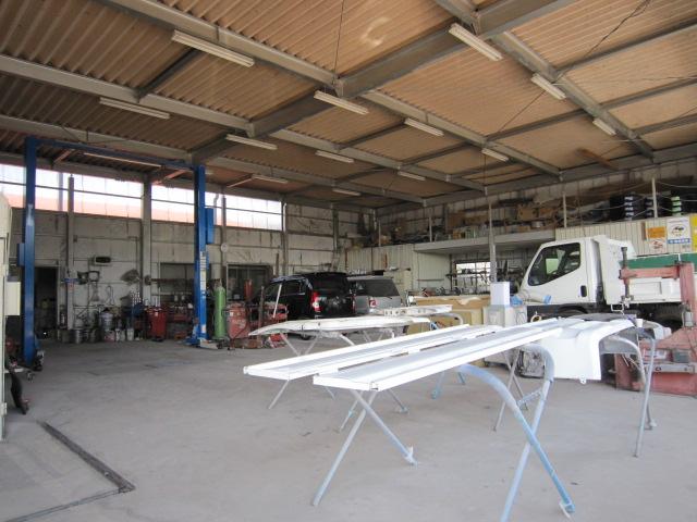 大串自動車鈑金塗装3