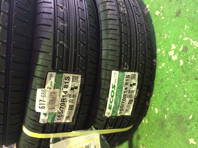 AK12マーチ・タイヤ交換