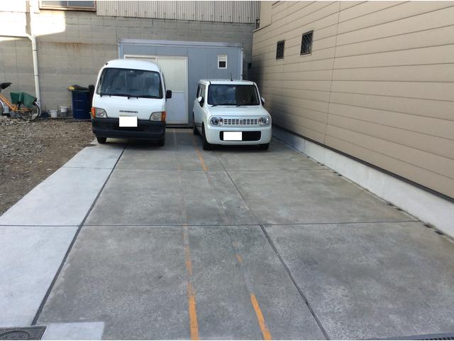 株式会社　上山モータース12