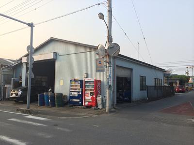 岡田モータースの画像
