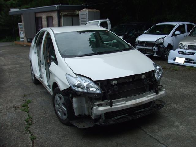 トヨタ　プリウス　鈑金　塗装　事故修理　キズヘコミ　千葉県市原市より