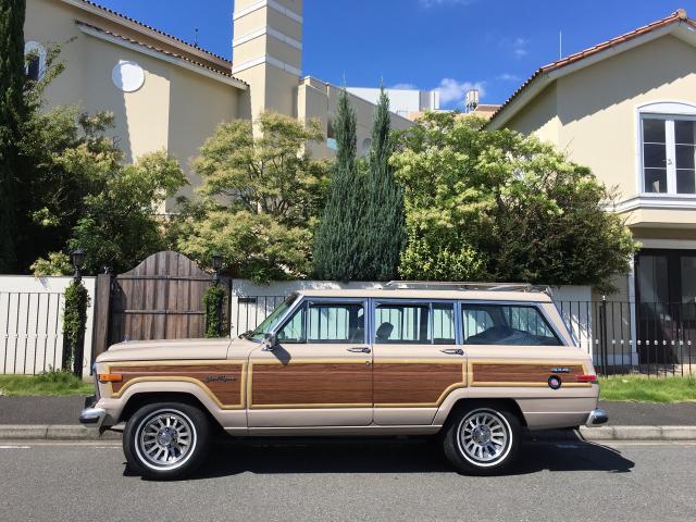 ワゴニア レストア オールペイント Wagoneer 修理