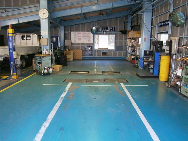 （株）中央鈑金　車検センター中央3