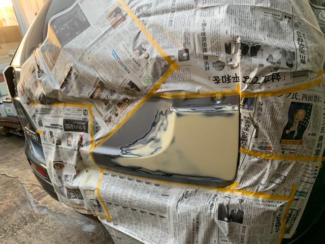 アウトランダーPHEV　バックドア　へこみ　鈑金塗装　修理　唐津市　伊万里市　多久市