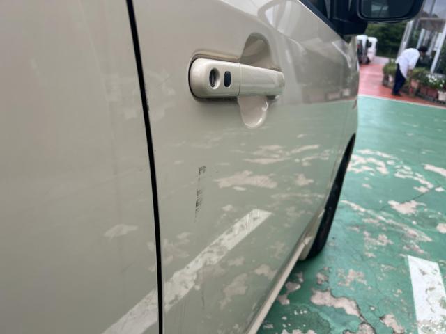 モコ　MG33S　右フロントドア　傷　修理塗装　鈑金塗装　車検整備　唐津市　伊万里市　玄海町
