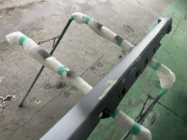 プリウス　ZVW30　右サイドステップカバー　修理　事故修理　唐津市　玄海町　伊万里市