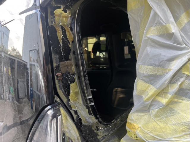 Ｎ－ＢＯＸカスタム　JF3　バックドア損傷　リアガラス割れ　鈑金塗装　修理　唐津市　玄海町　伊万里市　厳木