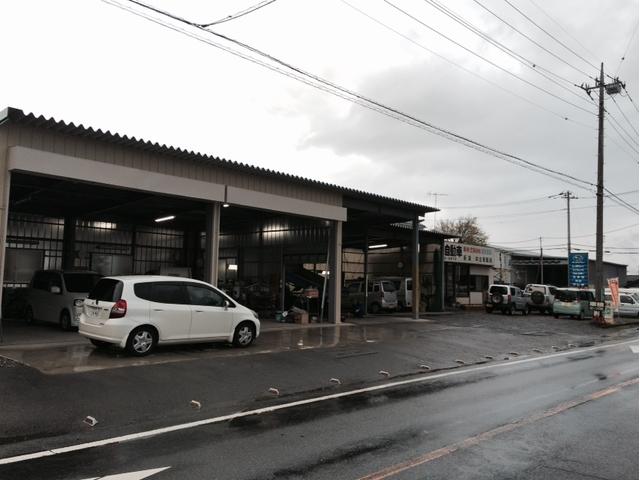 晴美自動車整備工場3