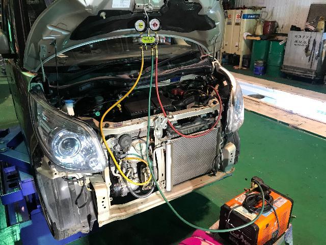 スズキ パレット 海津市 車検整備・エアコンコンプレッサー 交換をいたしました。