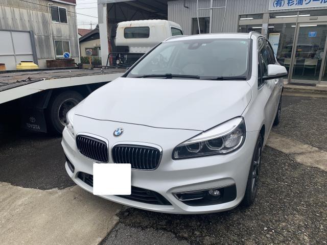 BMW218i  ブレーキパッド交換　豊田市のお客様。