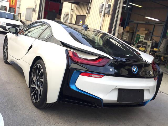 BMW i8 クォーツ ガラス コーティング 【京田辺市】