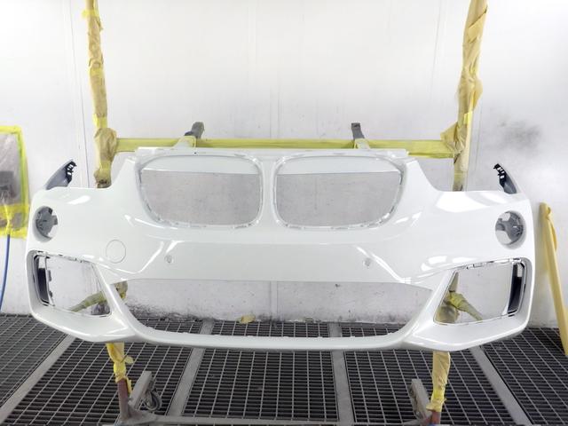 BMW F48 X1 フロントバンパー 鈑金 塗装 ペイント 修理 交換 キズ ヘコミ 【京田辺市】