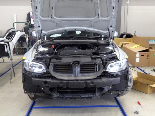 BMW E92 3シリーズ フロントバンパー 鈑金 塗装 ペイント 修理 交換 キズ ヘコミ 【京田辺市】
