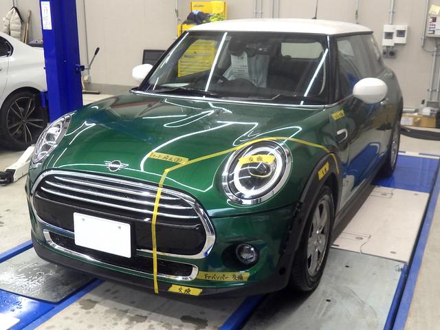 MINI F56 ミニ クーパー フロントバンパー フード フロントフェンダー 鈑金 塗装 ペイント 修理 交換 キズ ヘコミ 【京田辺市】