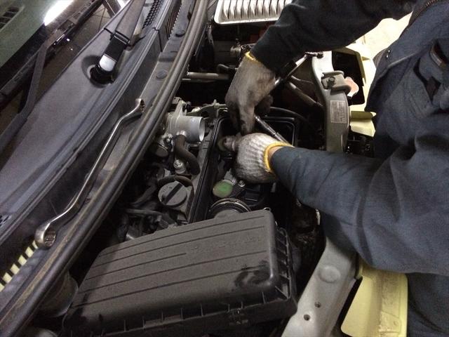 経験豊富な整備士があなたのお車をキッチリ整備いたします。