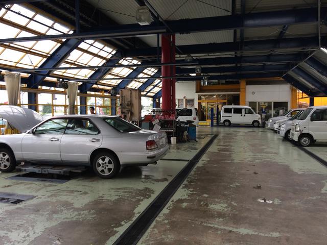 株式会社　ノカミモータース　岩出店11