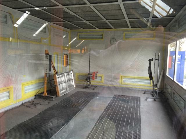 株式会社　ノカミモータース　岩出店15