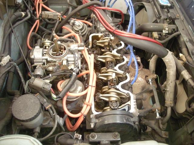 旧車の整備　＃８　パオ　エンジン修理　その３　　シリンダーヘッドオーバーホール　吸・排気バルブ交換