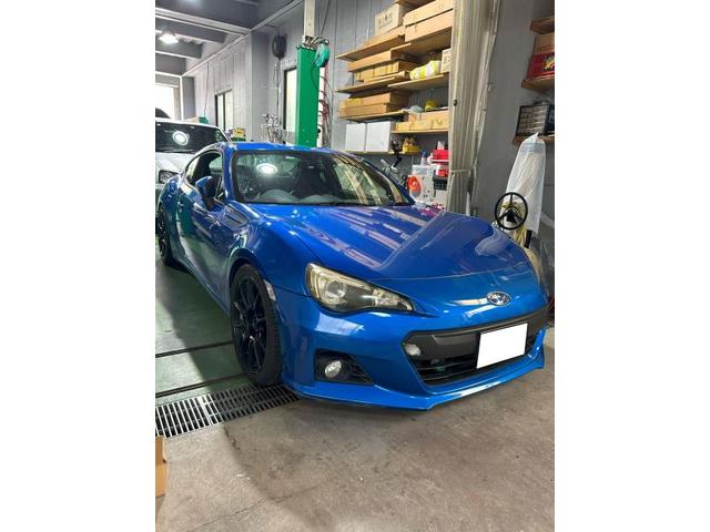 スバル　ＢＲＺ　オイル交換　MTオイル交換　クラッチ切れない　車検整備・鈑金塗装、新車・中古車販売もお任せ下さい！品川区・目黒区・港区・大田区・世田谷区・渋谷区・川崎市・武蔵小杉・江東区・豊洲、他地域のお客様も大歓迎です！！