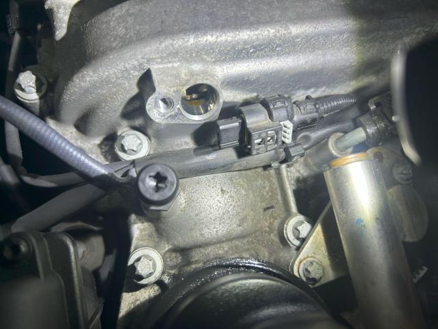 メルセデス・ベンツ　Ｃクラス　クランキングが長い　車検整備・鈑金塗装、新車・中古車販売もお任せ下さい！品川区・目黒区・港区・大田区・世田谷区・渋谷区・川崎市・武蔵小杉・江東区・豊洲、他地域のお客様も大歓迎です！！