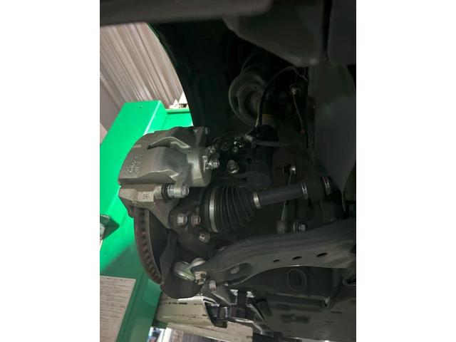 レクサス　ＥＳ　足回り修理　オイル交換　車検整備・鈑金塗装、新車・中古車販売もお任せ下さい！品川区・目黒区・港区・大田区・世田谷区・渋谷区・川崎市・武蔵小杉・江東区・豊洲、他地域のお客様も大歓迎です！！