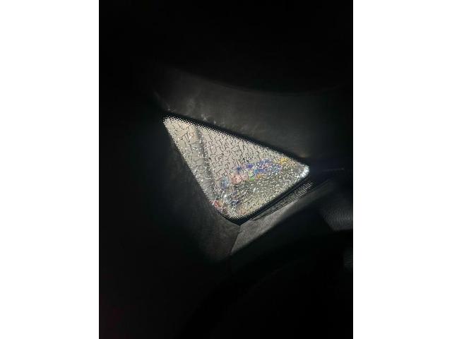 メルセデス・ベンツ　ＧＬＣ　ガラス交換　車検 車検整備・鈑金塗装、新車・中古車販売もお任せ下さい！品川区・目黒区・港区・大田区・世田谷区・渋谷区・川崎市・武蔵小杉・江東区・豊洲、他地域のお客様も大歓迎です！！