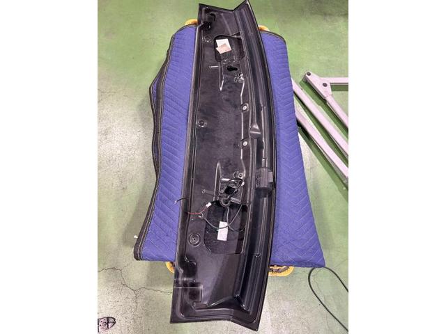 ランドローバー　レンジローバーヴォーグ　バックカメラ取付　車検 車検整備・鈑金塗装、新車・中古車販売もお任せ下さい！品川区・目黒区・港区・大田区・世田谷区・渋谷区・川崎市・武蔵小杉・江東区・豊洲、他地域のお客様も大歓迎です！！