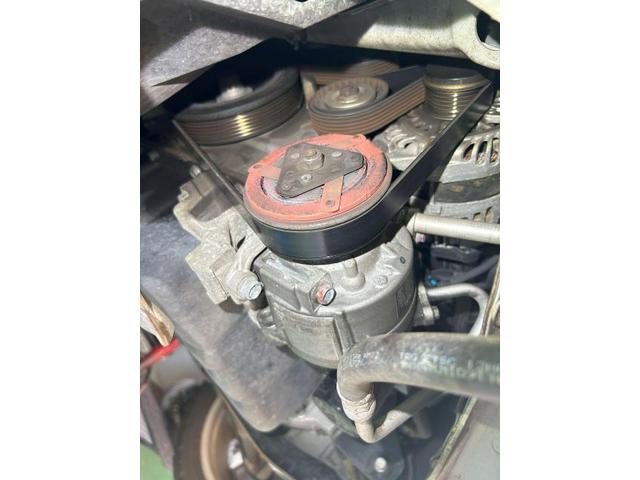 三菱　デリカＤ：５　エアコン効かない　車検 車検整備・鈑金塗装、新車・中古車販売もお任せ下さい！品川区・目黒区・港区・大田区・世田谷区・渋谷区・川崎市・武蔵小杉・江東区・豊洲、他地域のお客様も大歓迎です！！