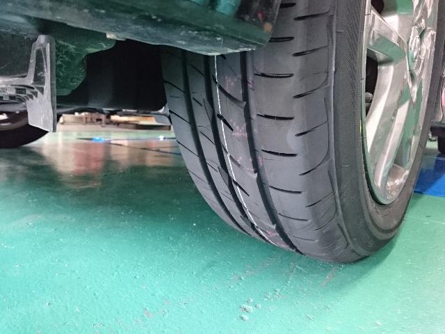 トヨタ カローラフィールダー ハイブリッド  タイヤ交換  豊田市のお客様