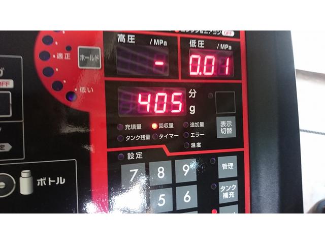トヨタ　ダイナ　エアコン修理　　ドアガラス上がらず・・・