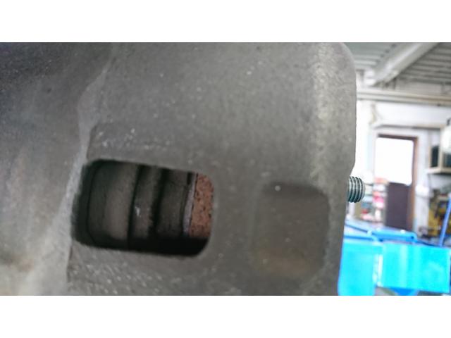 ホンダ　ライフ　　ブレーキパット交換　　スタビライザーリンクロッド交換