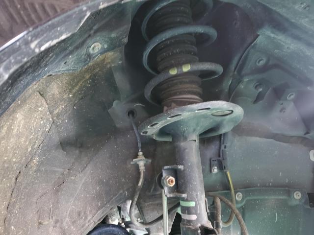 パーツ持込み　サスペンション交換依頼　トヨタ　VOXY