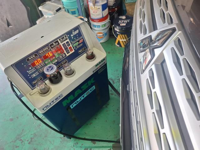 デリカＤ：５　トルコン太郎でATF交換 CVTF交換