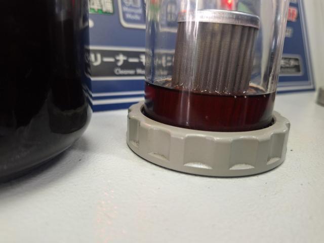 デリカＤ：５　トルコン太郎でATF交換 CVTF交換