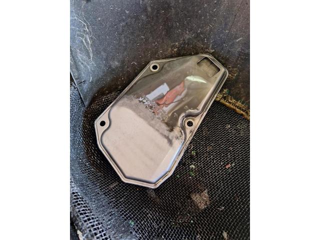 日産　ジューク　トルコン太郎でATF交換 CVTF交換