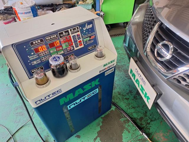 日産　ジューク　トルコン太郎でATF交換 CVTF交換