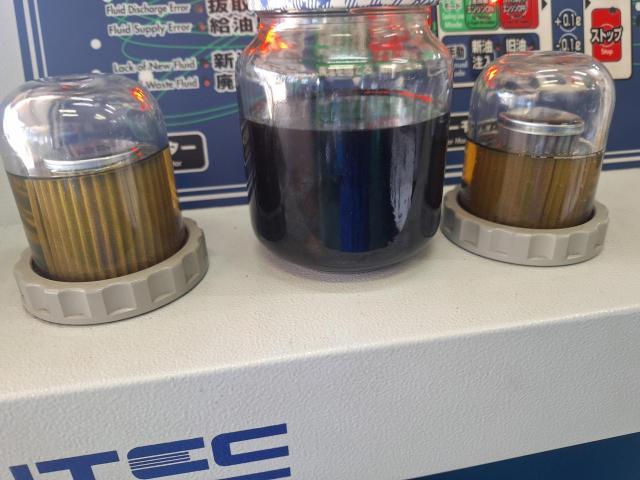 日産　ジューク　トルコン太郎でATF交換 CVTF交換