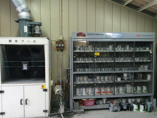 株式会社　中村車体16