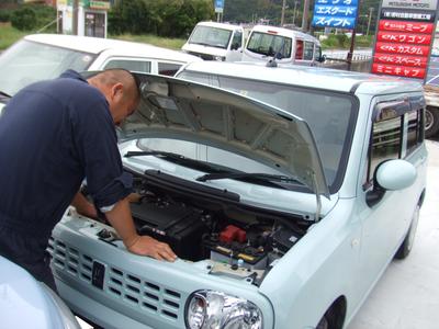 プロの整備士がメンテナンス