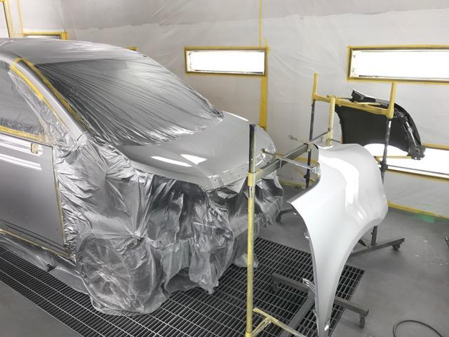 トヨタ　ノア　鈑金塗装　事故修理