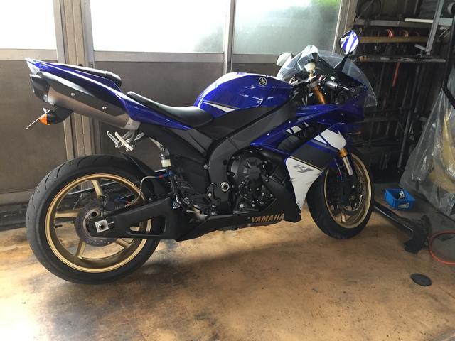 京都府　京都市　ヤマハ　〔YZF-R１〕　転倒からの修理
