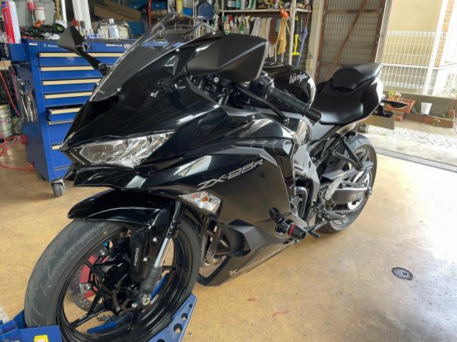 滋賀県 大津市 カワサキ 〔ZX-25R〕 フレームスライダー取り付け 滋賀県 大津市 カワサキ 〔ZX-25R〕 フレームスライダー取り付け