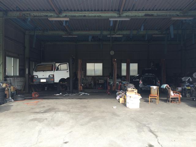 有限会社　板橋屋商店　自動車整備工場3