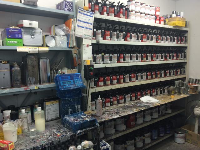 株式会社　サファリー6