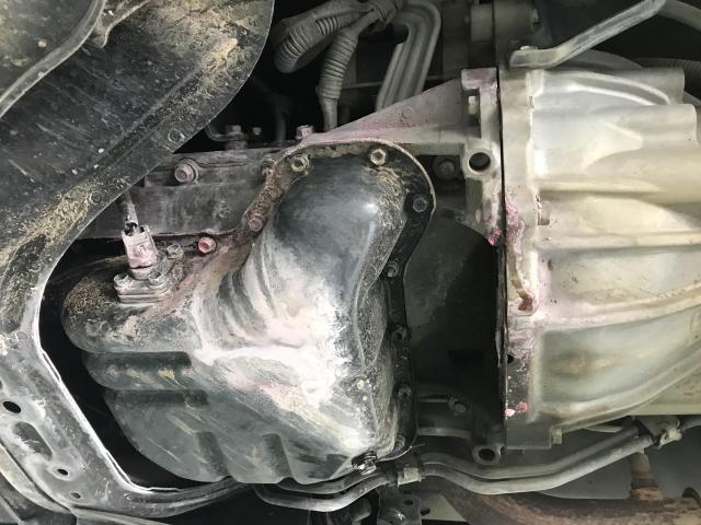 トヨタ　ハイエース　レジアスエース　ＴＲＨ200Ｖ　冷却水漏れ修理