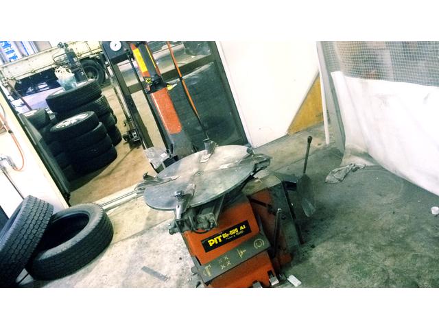 新興自動車株式会社3